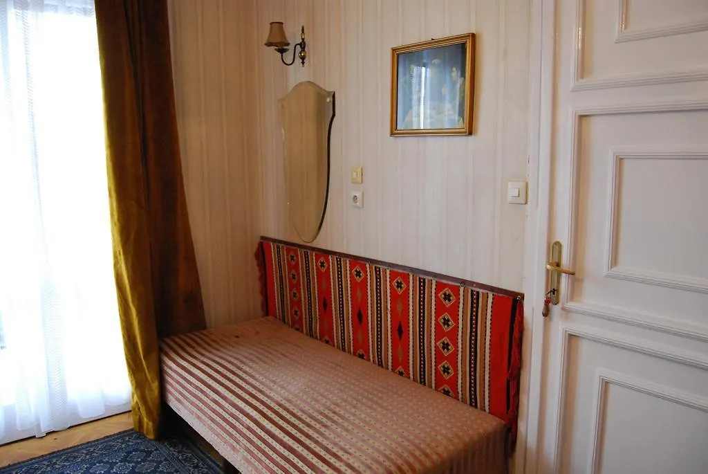 Gardonyi Vendeghaz Bed & Breakfast Budapest