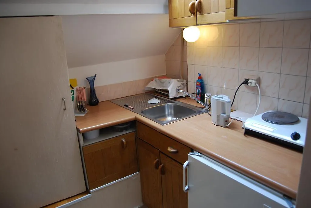Gardonyi Vendeghaz Bed & Breakfast Budapest 2*,